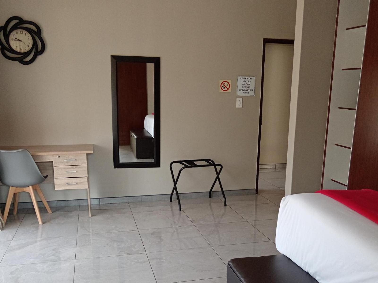 Khutso Boutique Hotel ヘイジービュー 部屋 写真